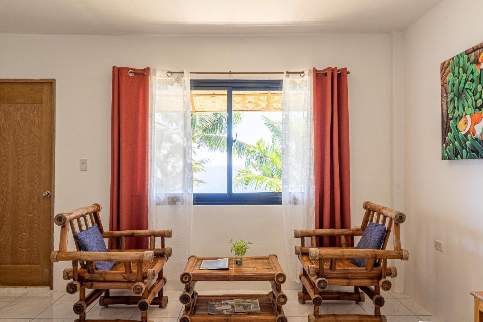 บลู สตาร์ ไดฟ์ รีสอร์ต Hotel อันดา ภายนอก รูปภาพ