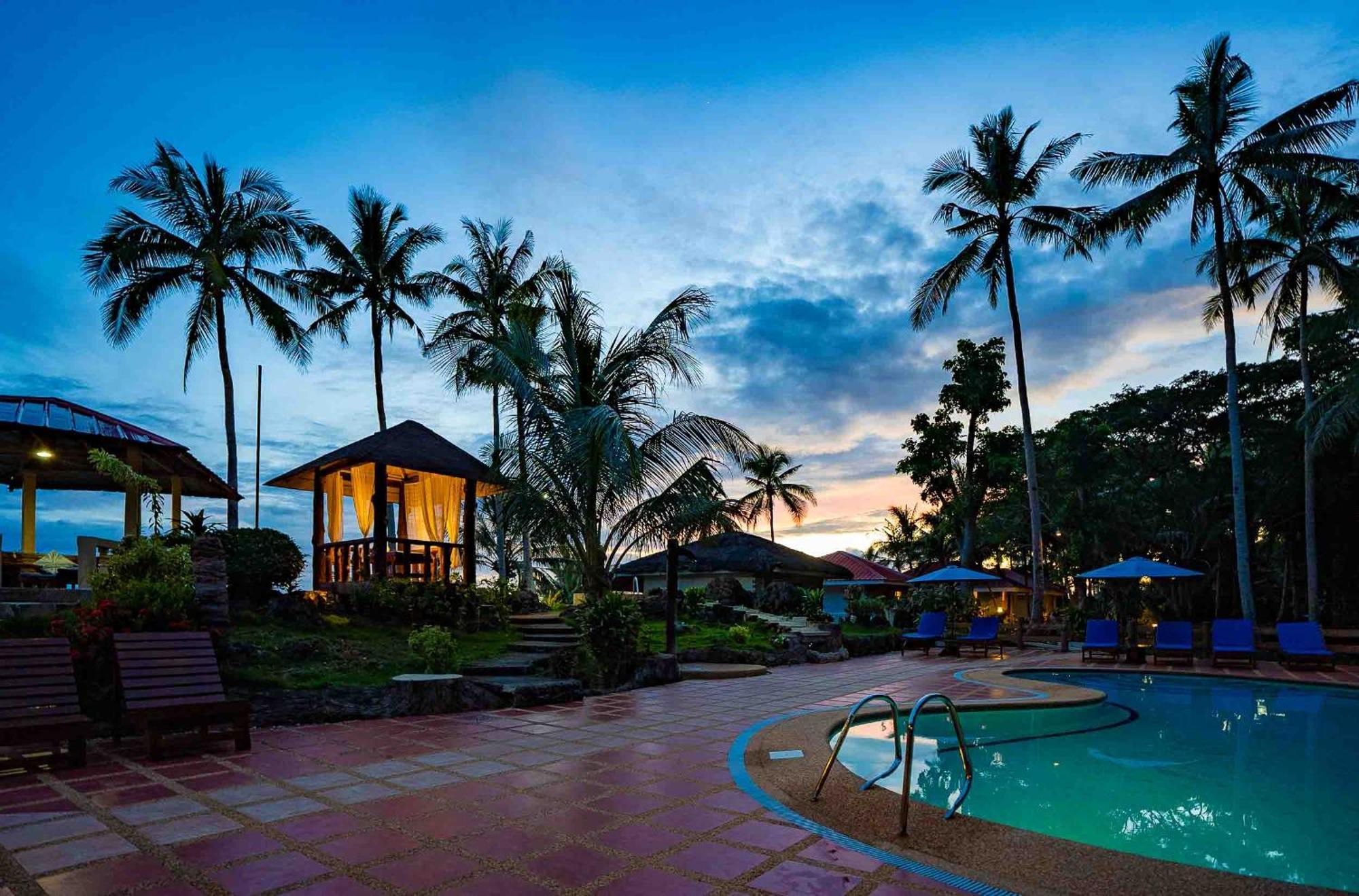 บลู สตาร์ ไดฟ์ รีสอร์ต Hotel อันดา ภายนอก รูปภาพ