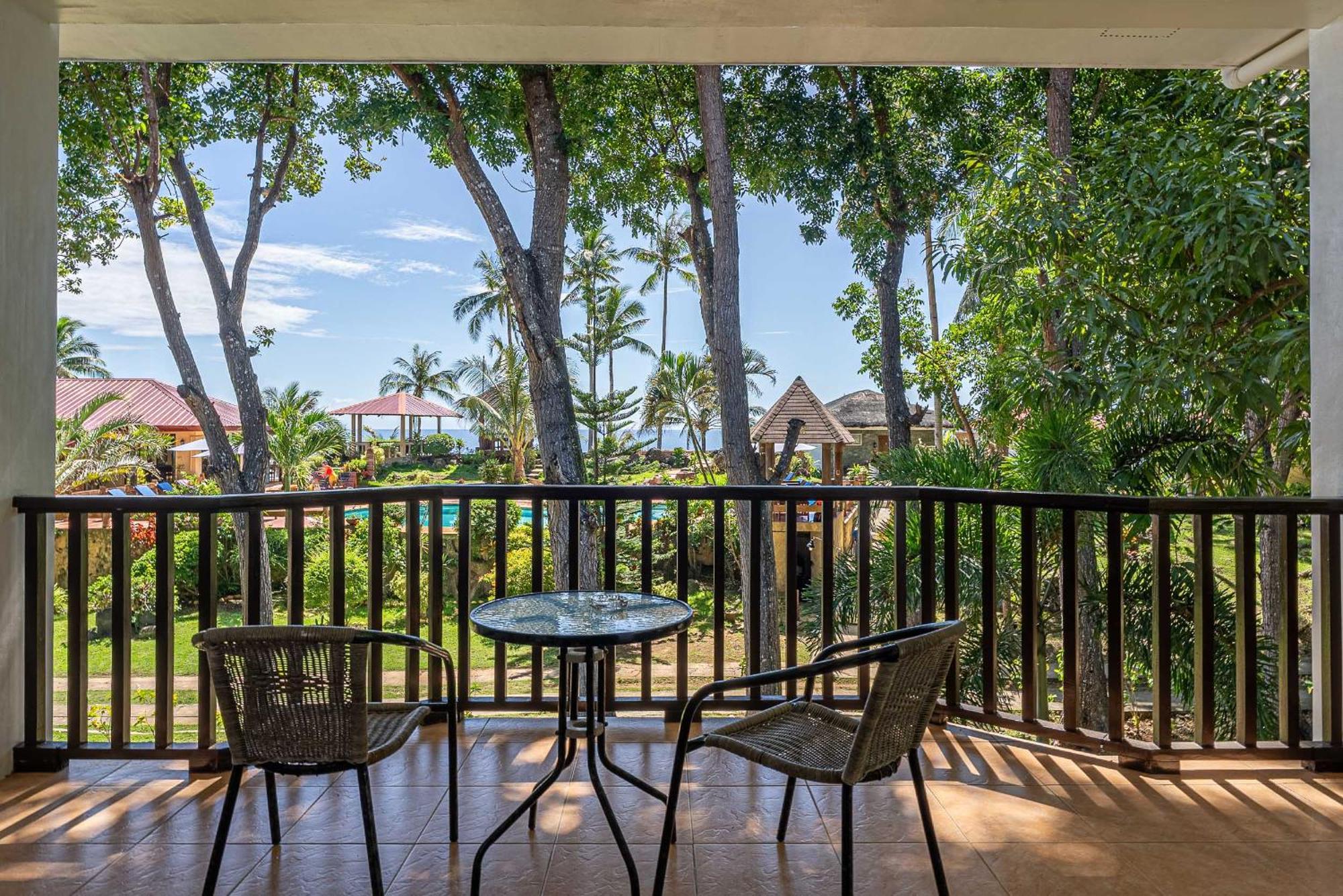 บลู สตาร์ ไดฟ์ รีสอร์ต Hotel อันดา ภายนอก รูปภาพ