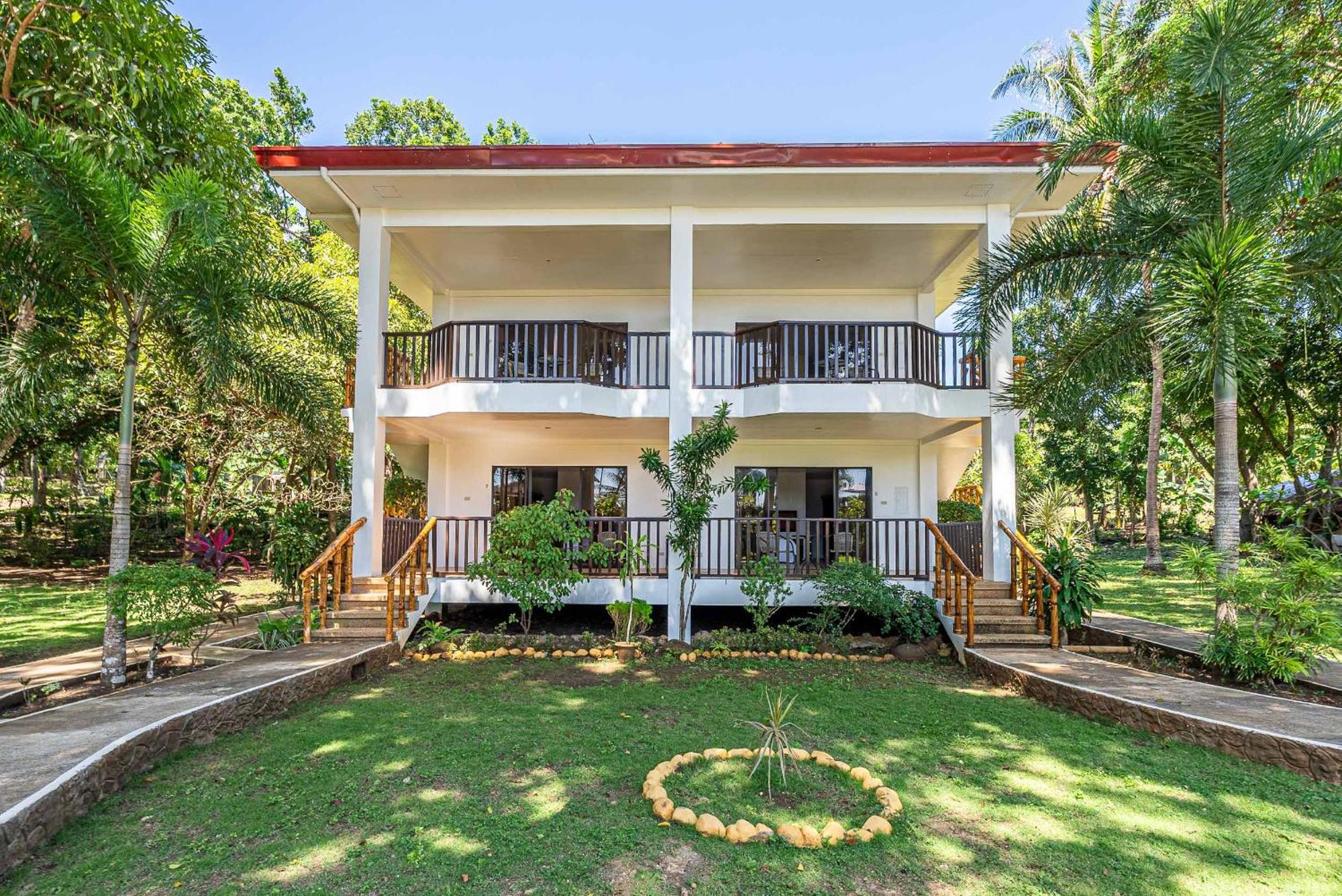 บลู สตาร์ ไดฟ์ รีสอร์ต Hotel อันดา ภายนอก รูปภาพ