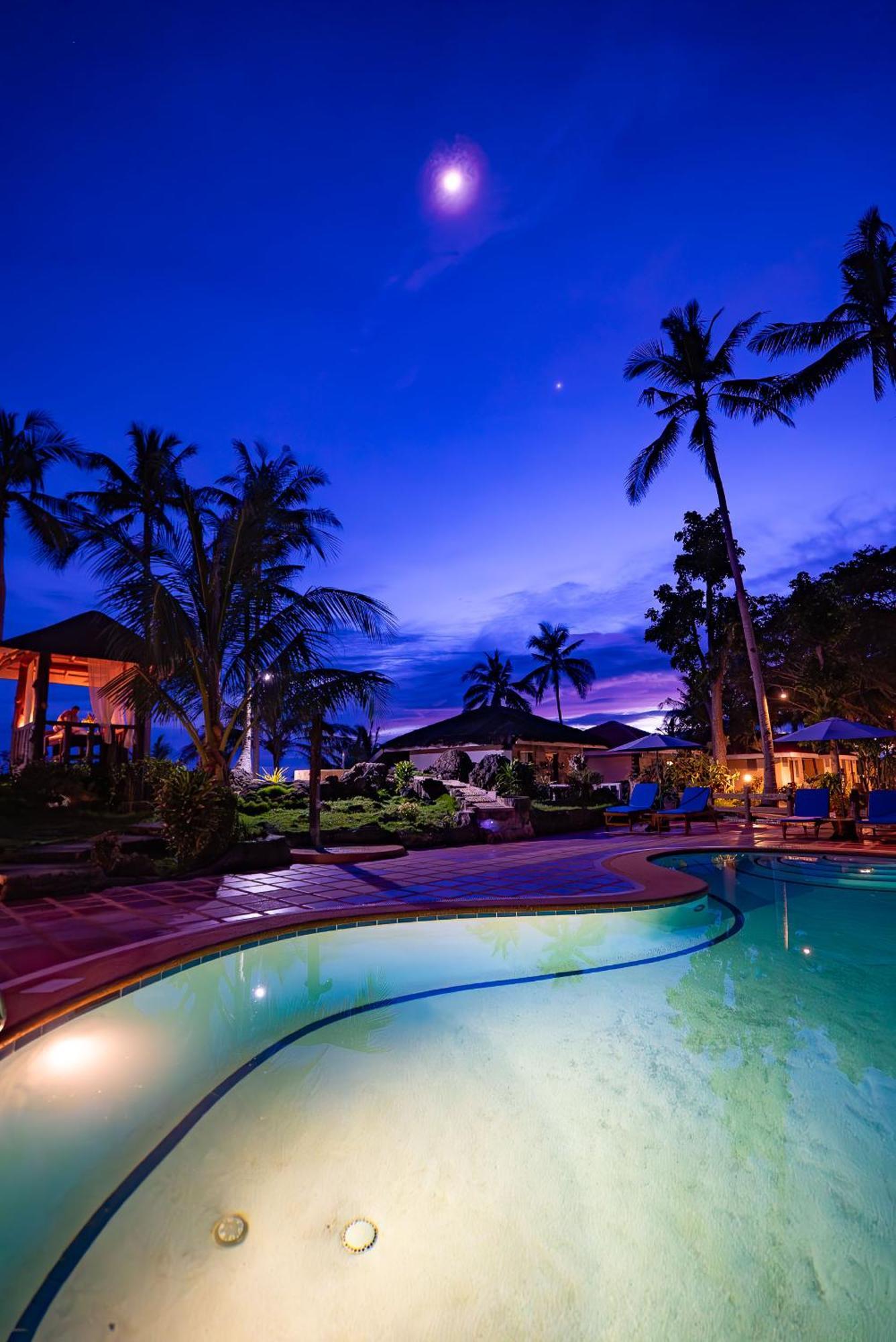บลู สตาร์ ไดฟ์ รีสอร์ต Hotel อันดา ภายนอก รูปภาพ