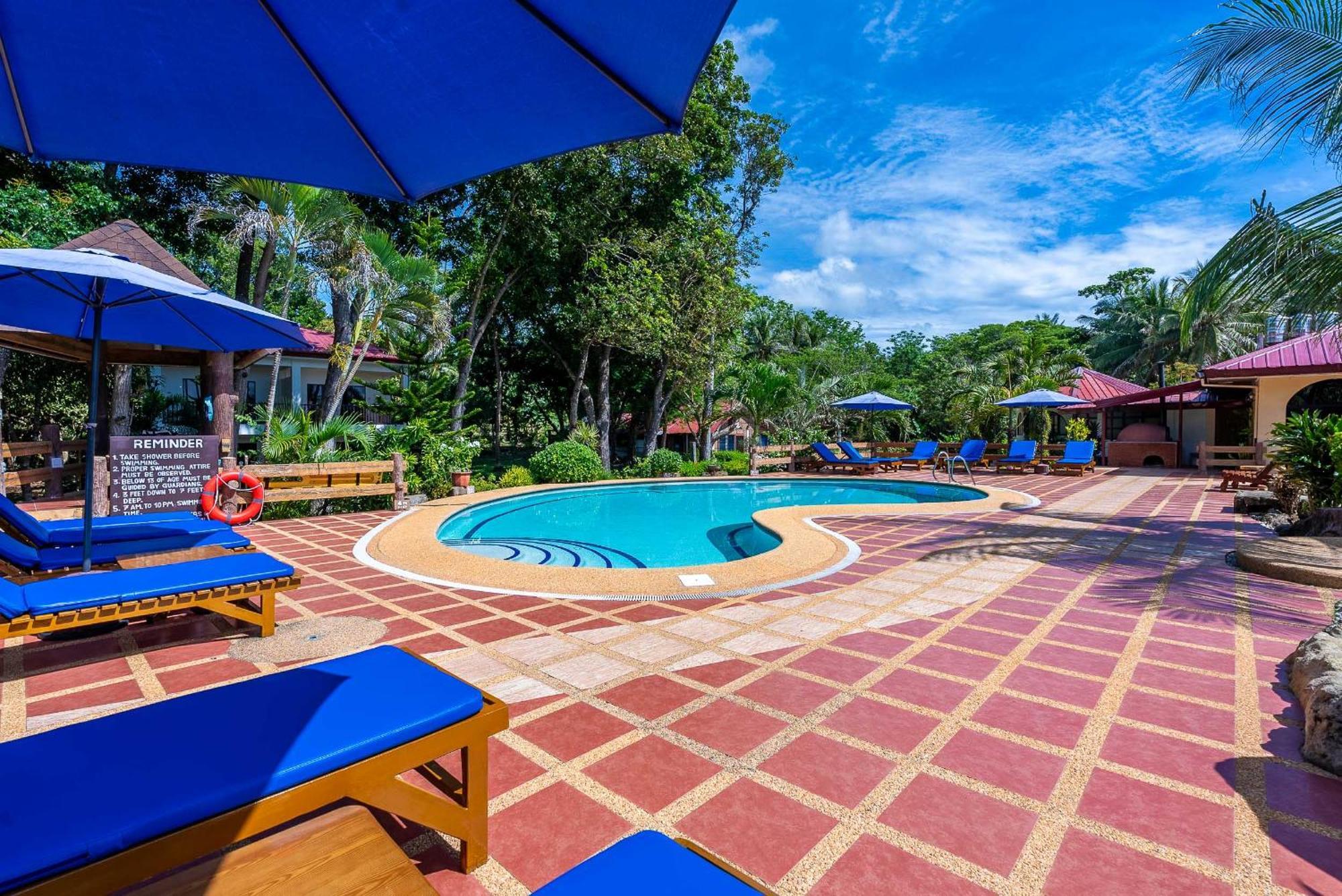 บลู สตาร์ ไดฟ์ รีสอร์ต Hotel อันดา ภายนอก รูปภาพ